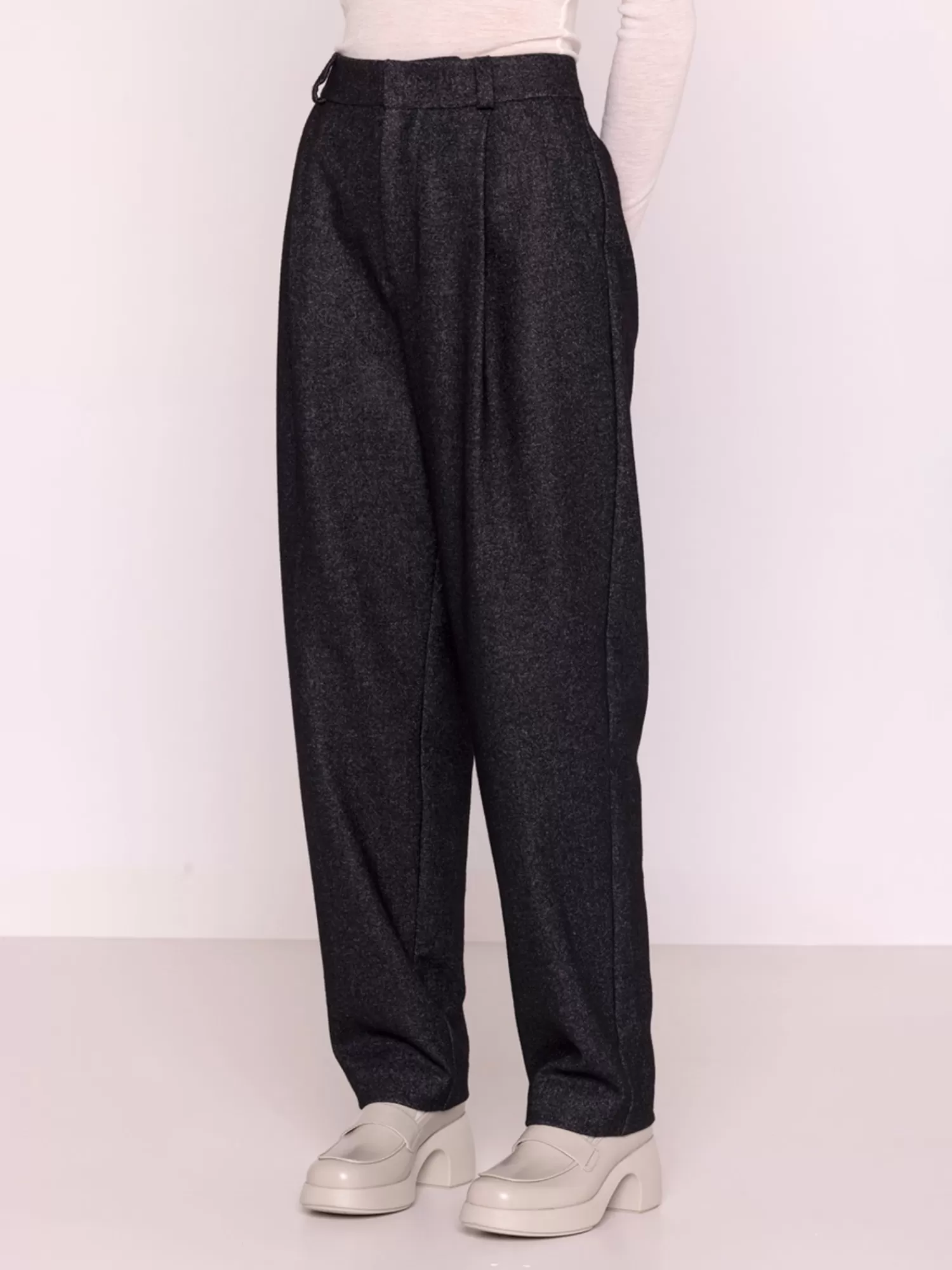 Trousers & Jeans*MAISON LENER VOILIER TROUSER DARK GREY